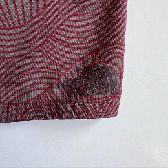 The North Face Anchor Print Board Shorts - Picture 4 of 8